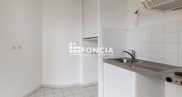 À vendre Studio 29.5 m² - Paris 75010