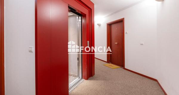 À vendre Studio 29.5 m² - Paris 75010