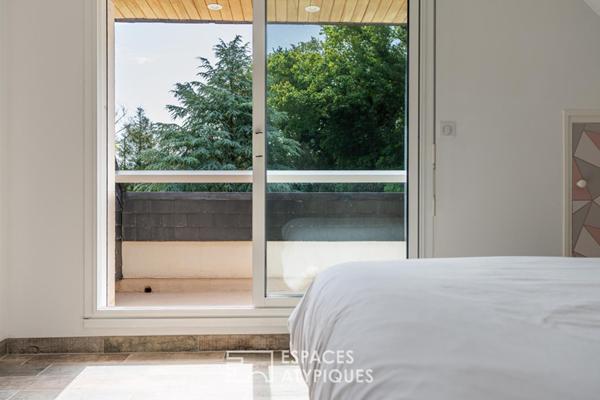 Villa rénovée au coeur du Golf International Barrière – Un écrin de lumière dans un domaine privé