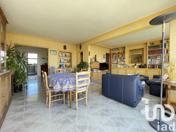 Appartement 5 pièces de 103 m² à Aubervilliers (93300)