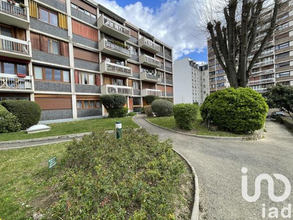 Appartement 5 pièces de 103 m² à Aubervilliers (93300)