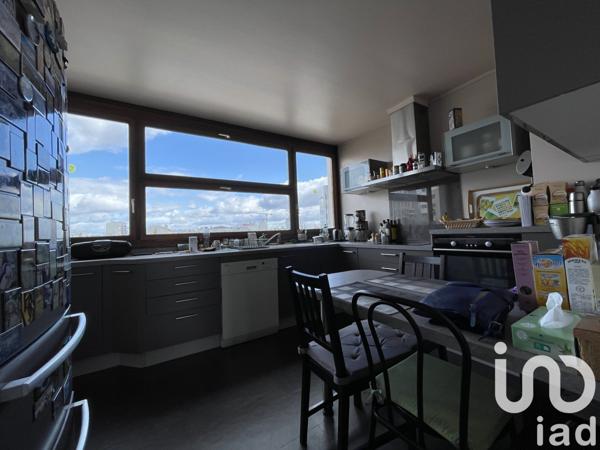 Appartement 5 pièces de 103 m² à Aubervilliers (93300)