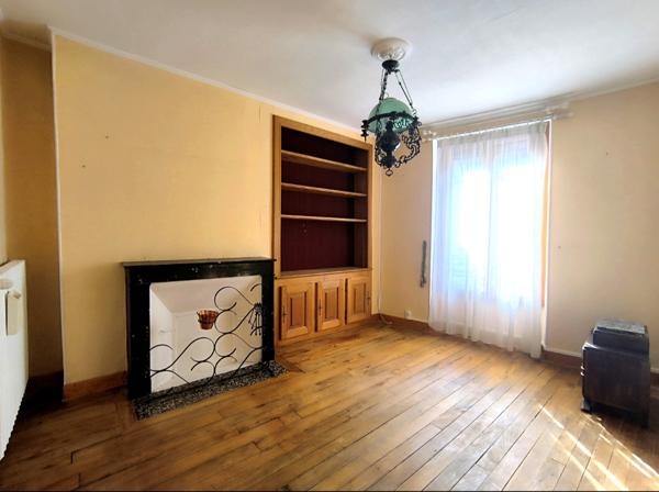 Château-Thierry (02400) Maison de ville 6 pièces