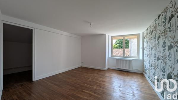 Maison à vendre 6 pièces 117 m² Saint-Pardoux-le-Lac