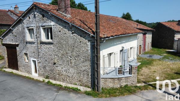 Maison à vendre 6 pièces 117 m² Saint-Pardoux-le-Lac