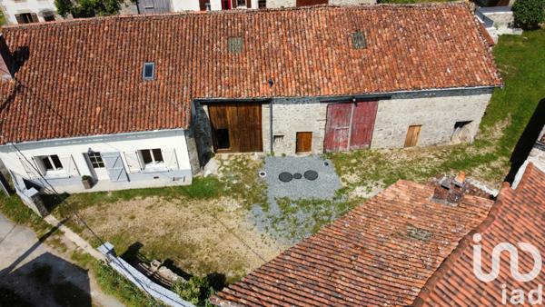 Maison à vendre 6 pièces 117 m² Saint-Pardoux-le-Lac