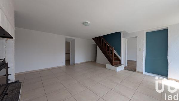 Maison à vendre 6 pièces 117 m² Saint-Pardoux-le-Lac