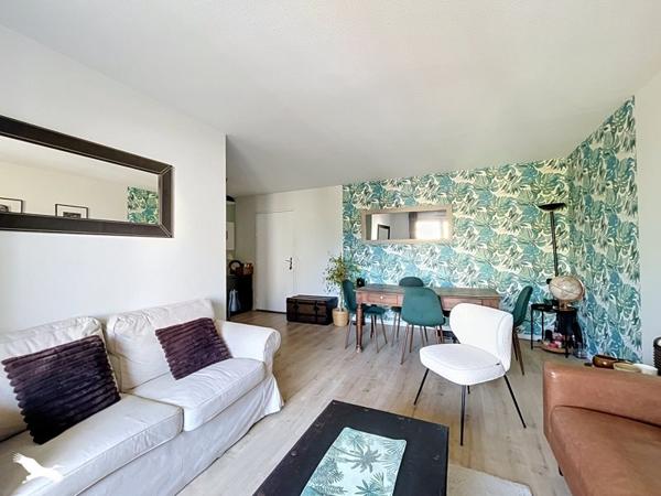 Appartement 282 000 € Bordeaux 3 p 65 m² DPE C