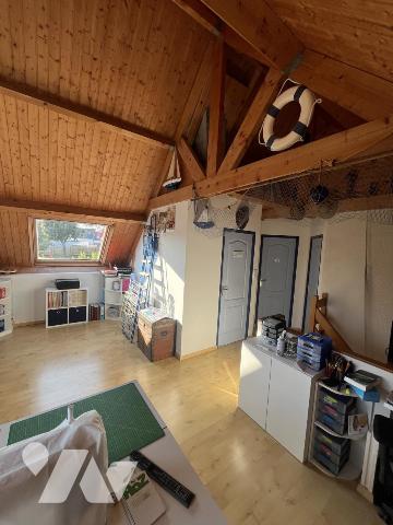 MAISON BOURG DE PLUNERET EN IMPASSE 3 CHAMBRES - GARAGE  - TERRAIN 517 m2