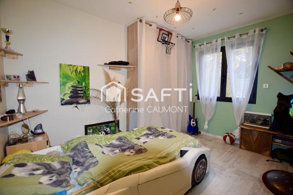 À la campagne, entre Soual et Revel, maison récente avec vue