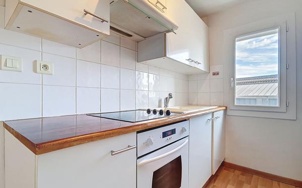 Appartement à vendre    2 pièces • 29,56 m2 Toulon