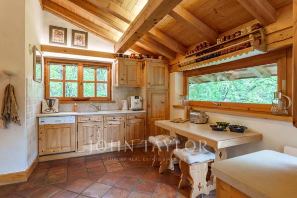 CHALET FAMILIAL - MONT D'ARBOIS