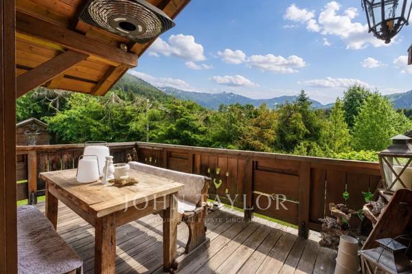 CHALET FAMILIAL - MONT D'ARBOIS