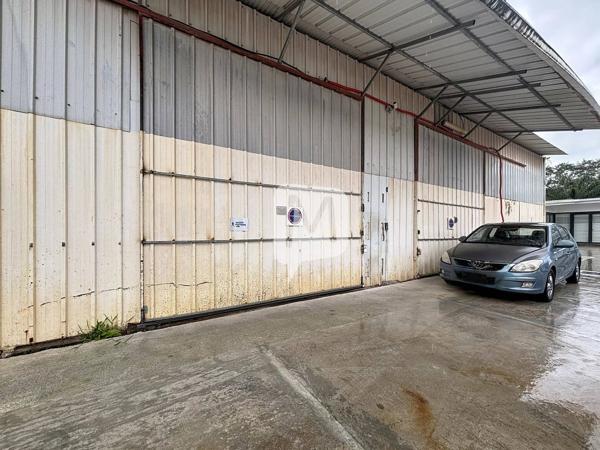 Dpt (Guyane) , à louer CAYENNE local de 275 m² dans la Zone Collery