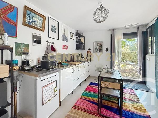 Maison à vendre  6 pièces - 143 m 2   ST JEAN DE VEDAS  - 34