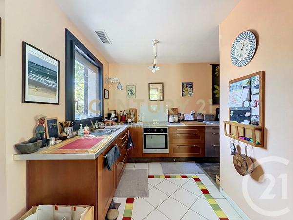 Maison à vendre  6 pièces - 143 m 2   ST JEAN DE VEDAS  - 34