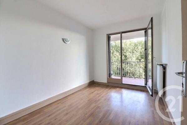 Appartement F5 à vendre  5 pièces - 91,85 m2 TREMBLAY EN FRANCE - 93