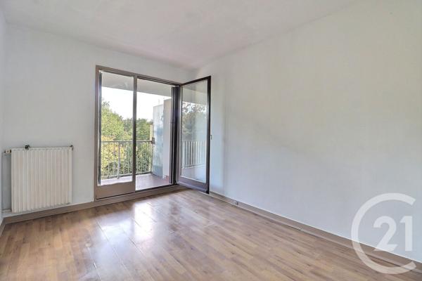 Appartement F5 à vendre  5 pièces - 91,85 m2 TREMBLAY EN FRANCE - 93