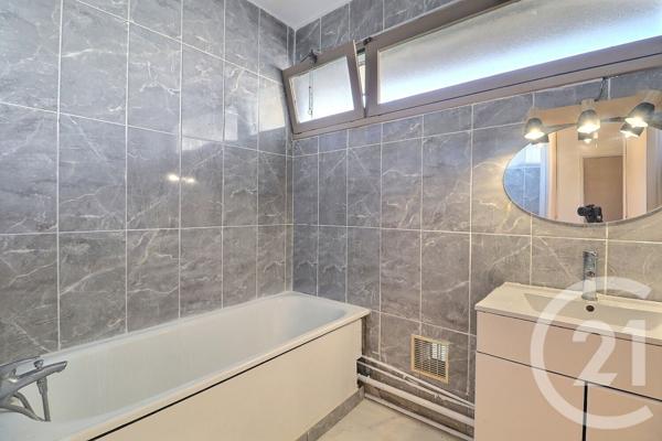 Appartement F5 à vendre  5 pièces - 91,85 m2 TREMBLAY EN FRANCE - 93