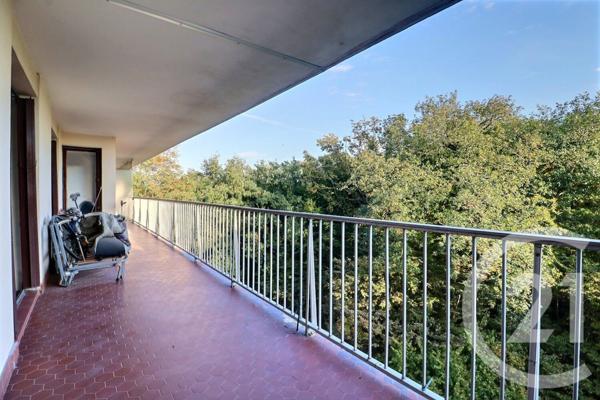 Appartement F5 à vendre  5 pièces - 91,85 m2 TREMBLAY EN FRANCE - 93