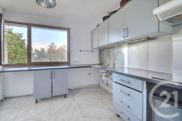 Appartement F5 à vendre  5 pièces - 91,85 m2 TREMBLAY EN FRANCE - 93