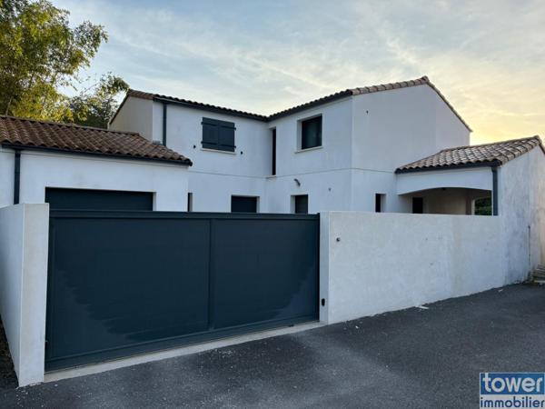 Maison familiale de 120 m² au centre ville de Breuillet - Aucun travaux à prévoir !