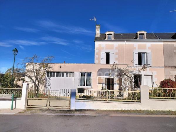 Maison 5 pièces 128 m2 LATHUS SAINT REMY (86)