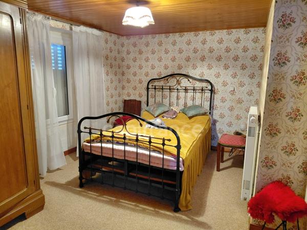 Maison 5 pièces 128 m2 LATHUS SAINT REMY (86)