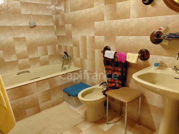 Maison 5 pièces 128 m2 LATHUS SAINT REMY (86)