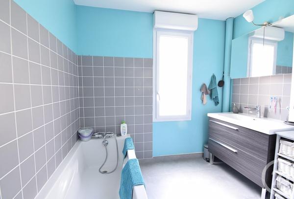 Maison à vendre  6 pièces - 153 m2 ENTRAMMES - 53