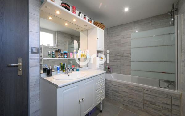 Maison à vendre    5 pièces •  Halluin