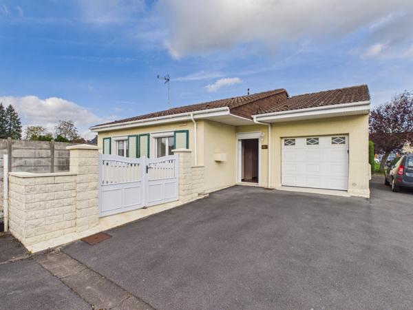 Maison
         4 pièces
        - 91 m² 225 000 €*