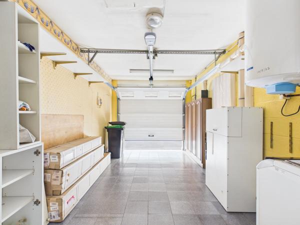 Maison
         4 pièces
        - 91 m² 225 000 €*