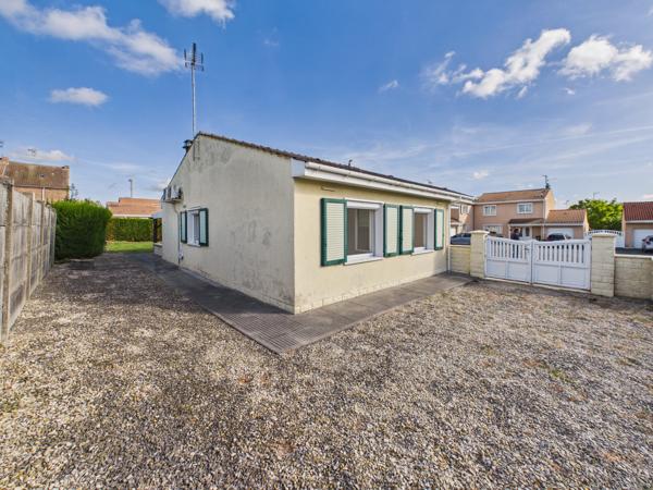 Maison
         4 pièces
        - 91 m² 225 000 €*