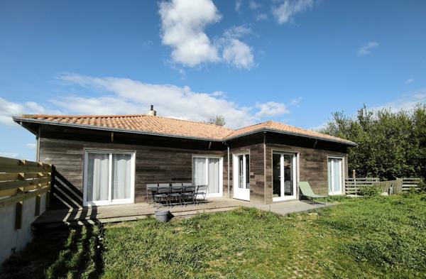Saint-Michel-Chef-Chef : maison en vente pour grande famille
