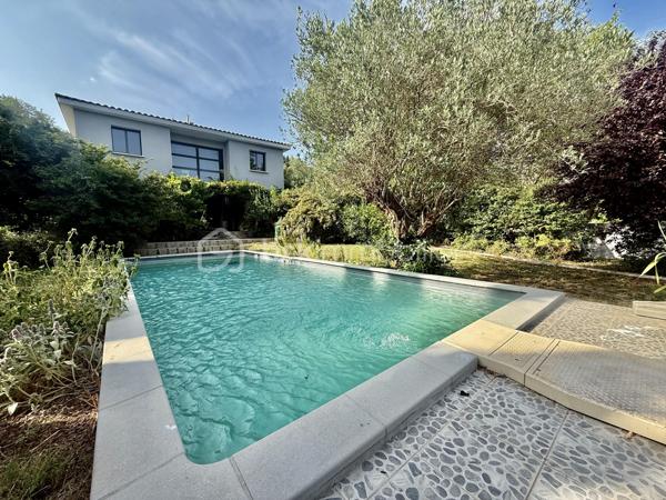 Maison de 182 m²