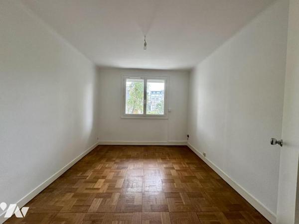 A VENDRE - APPARTEMENT TYPE 4 avec garage