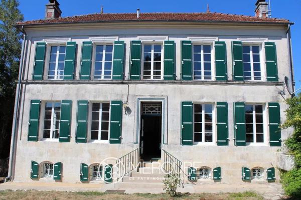 Maison à Saintes
