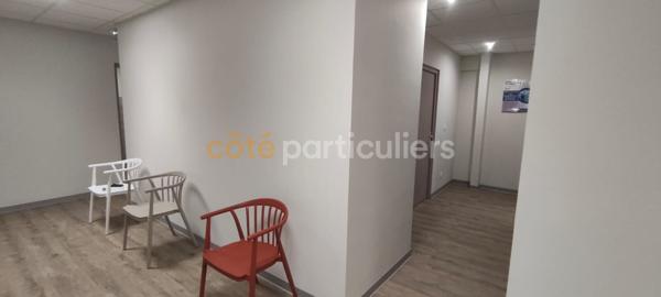 Location Local commercial119 m² - 4 Pièces - Les Abymes (97139)