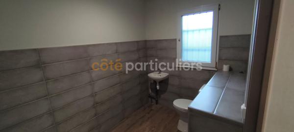 Location Local commercial119 m² - 4 Pièces - Les Abymes (97139)