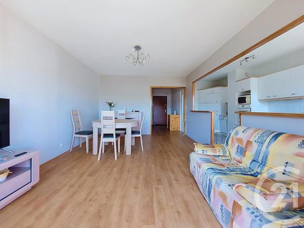 Appartement T3 à vendre  3 pièces - 74,56 m 2   CHOLET  - 49
