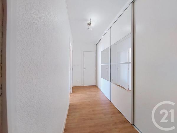 Appartement T3 à vendre  3 pièces - 74,56 m 2   CHOLET  - 49