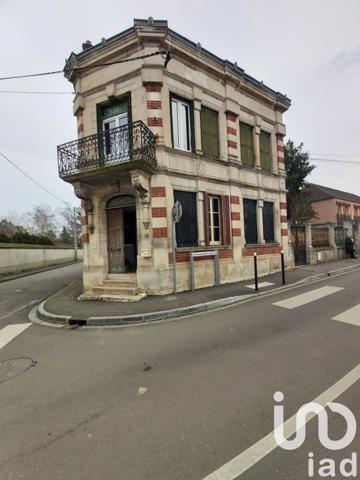 Immeuble à vendre 192 m² Sens
