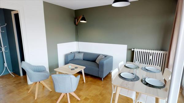 Chambre meublée en colocation (Proche ESA)