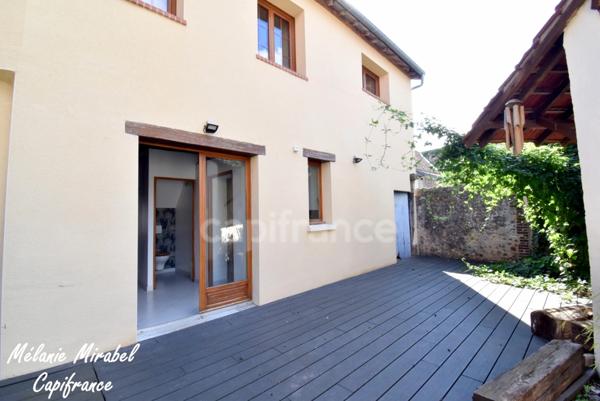 Maison à vendre 8 pièces CONDE SUR ITON (27)
