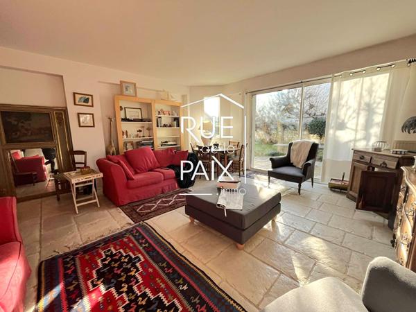 86100 CHATELLERAULT Maison Chatellerault 8 pièce(s) 210 m2