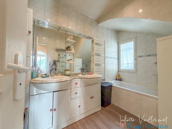 VILLARD BONNOT (38190) : Maison à vendre 3 chambres