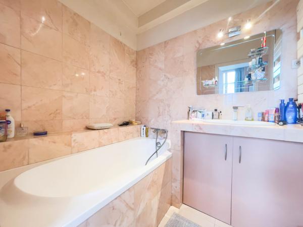 Appartement 5 pièces - 110 m² Bien prestige