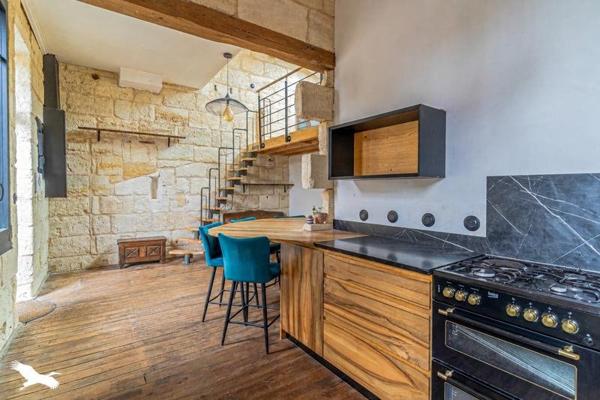 Appartement 340 000 € Bordeaux 4 p 70,4 m² DPE C