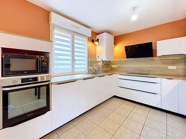 Appartement T3 en rez-de-chaussée avec terrasse et stationnement  Montauban Beausoleil
